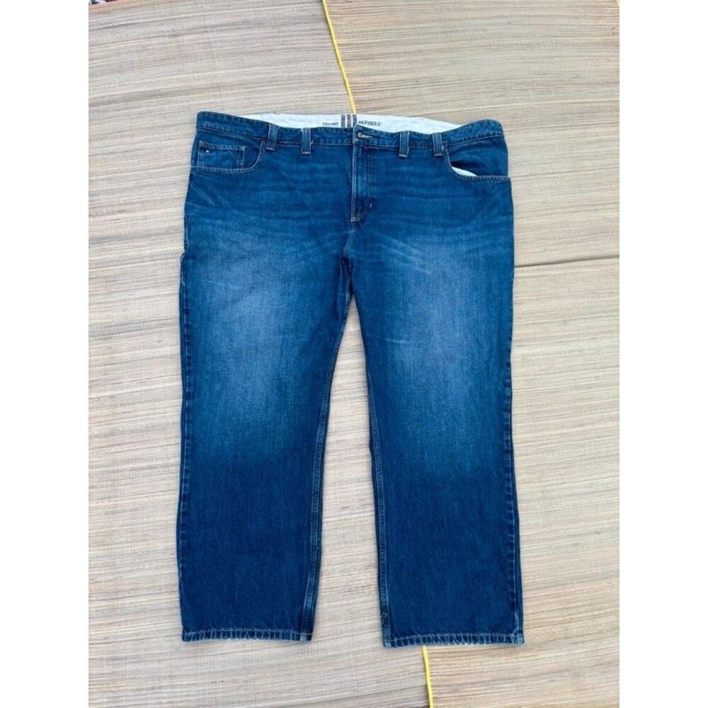 Tommy Hilfiger men’s jeans size 52 x 30